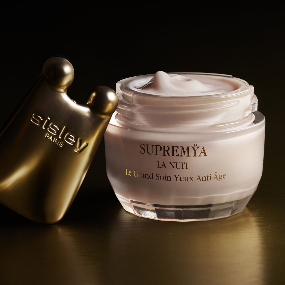 Sisley Paris Supremÿa At Night The Supreme Anti-Aging Eye Cream - Image 2